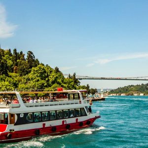 Half day Bosphorus cruise & Spice Bazaar Tour