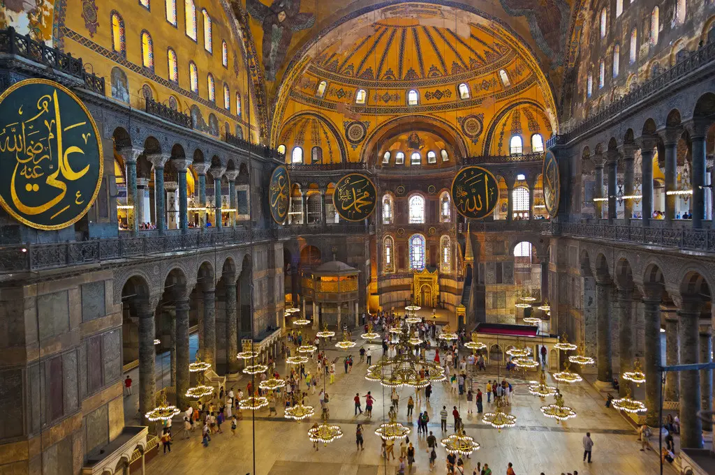 Most well-known Islamic sacred places in Turkey