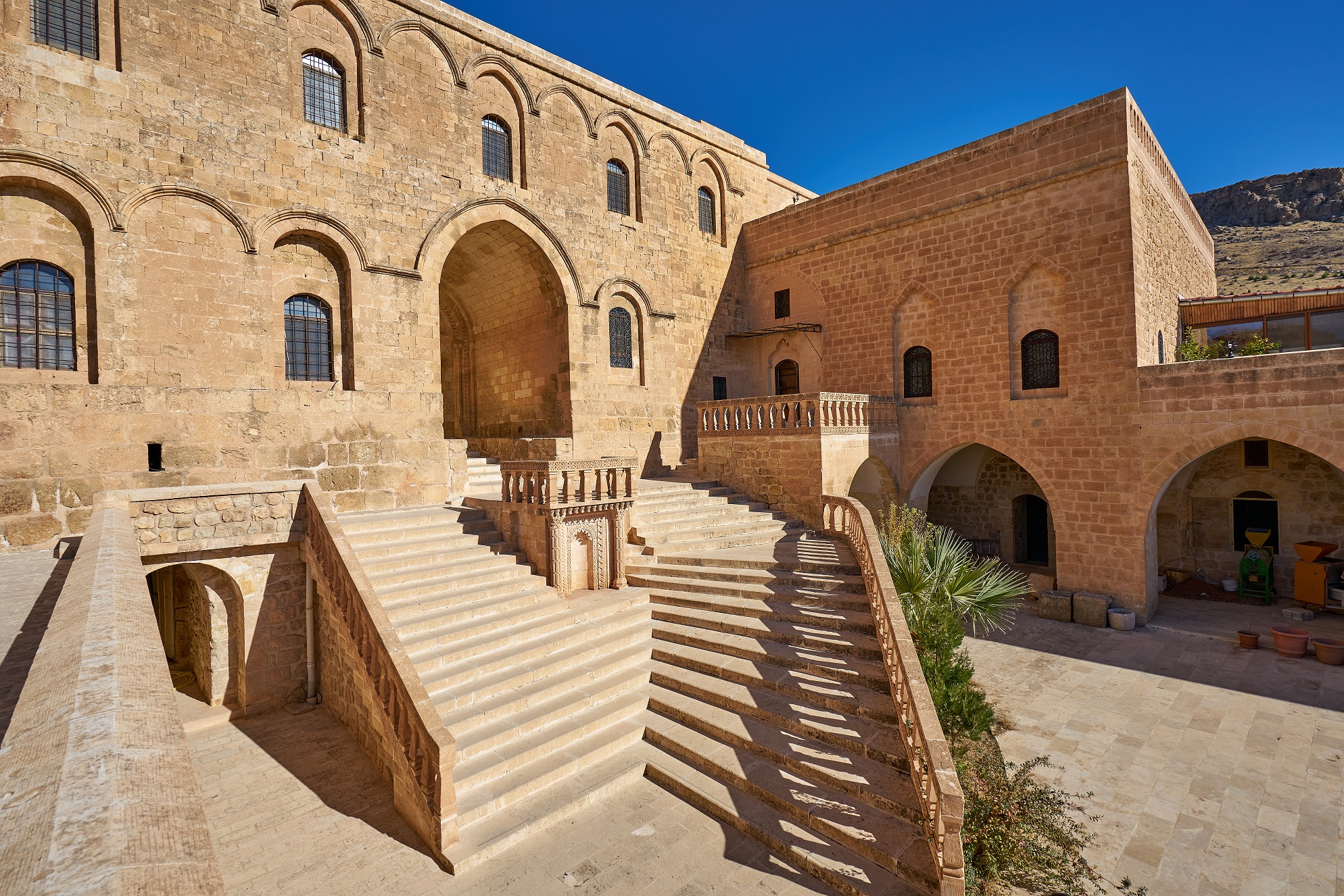 Deyrulzafaran Monastery Mardin